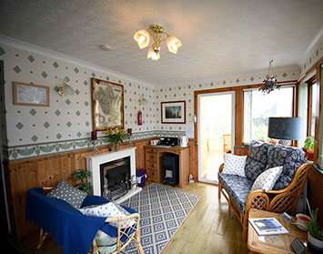 Grenitote Bed and Breakfast Accommodation guest lounge in Portree