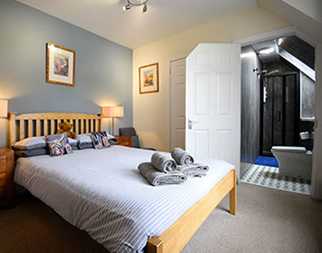 Grenitote Bed and Breakfast King Size Double Beds