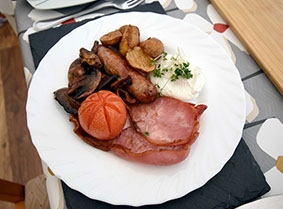 Bed and Breakfast accommodation in Portree Full Cooked Breakfast