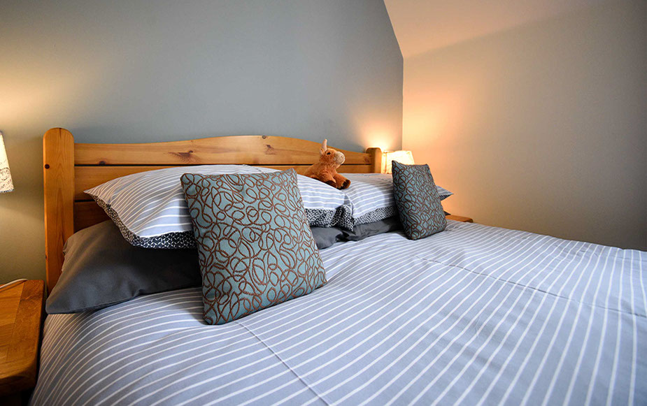 Comfortable King Size Doube Beds at our Portree Accommodation